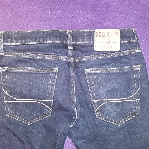 Cute Hollister Jeans - Picture 4 of 6